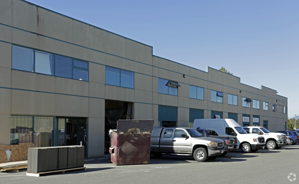 9785 192nd St, Surrey, BC for lease - Building Photo - Image 2 of 3