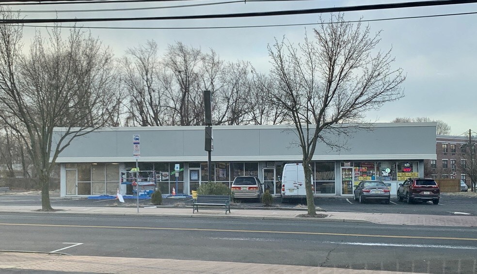 9971005 Amboy Ave, Edison, NJ 08837 Retail for Lease