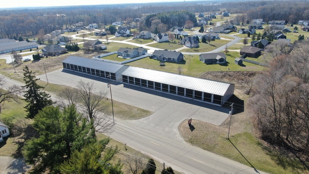 510 10th St, Plainwell, MI for sale - Primary Photo - Image 1 of 1