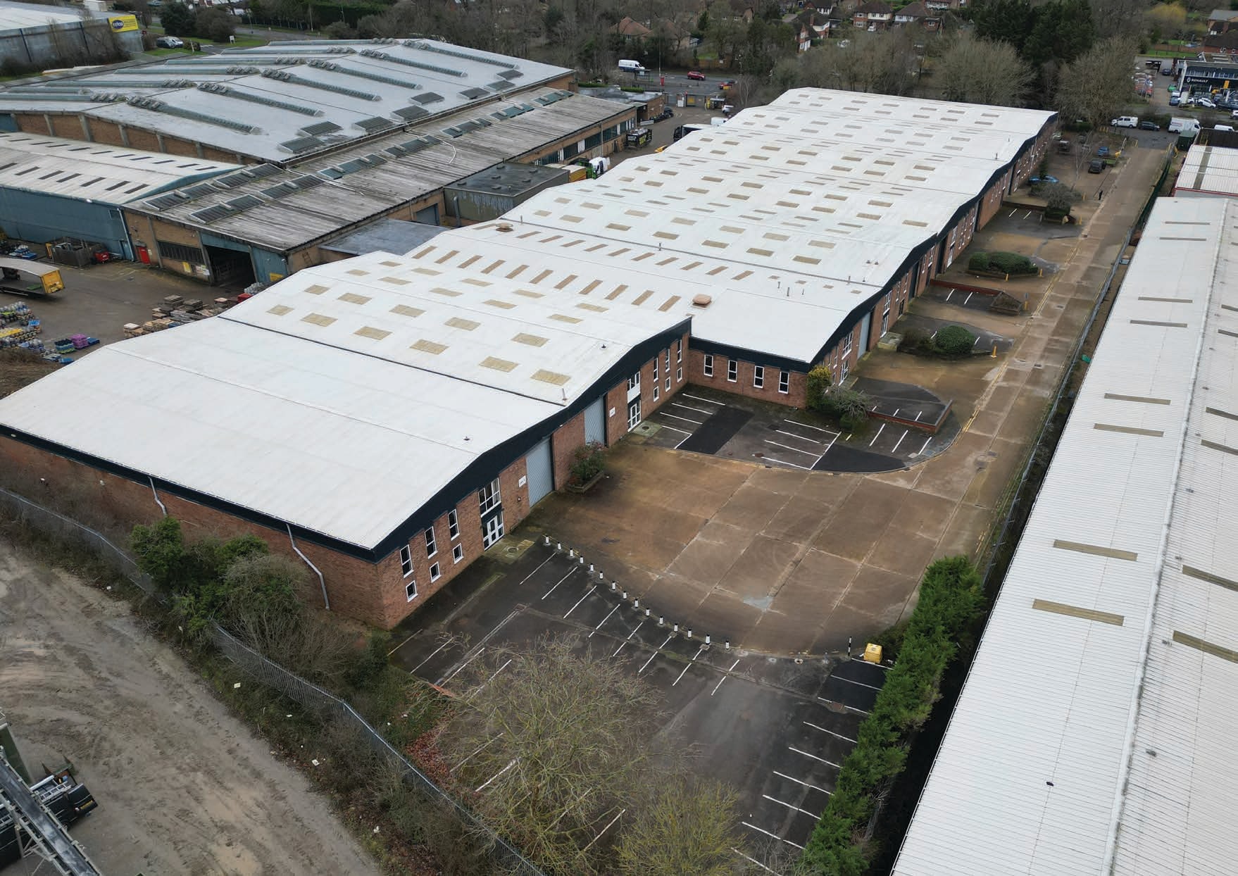 Salbrook Rd, Redhill for lease Building Photo- Image 1 of 8