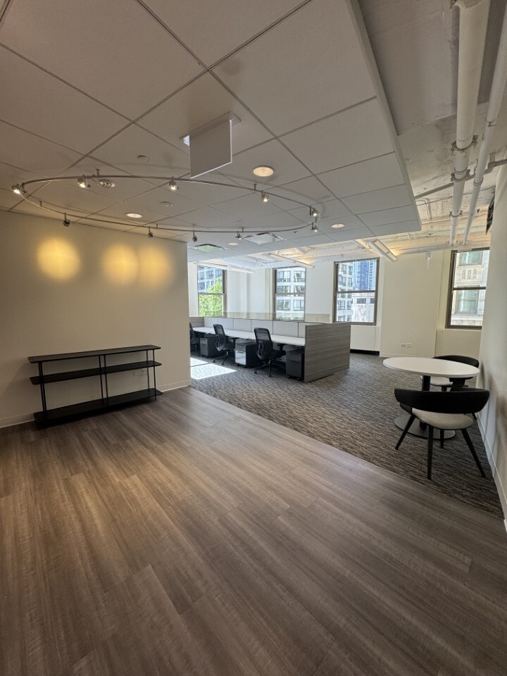 400 N Michigan Ave, Chicago, IL for lease Interior Photo- Image 1 of 7
