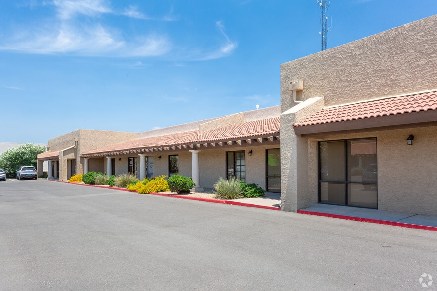 7642 E Gray Rd, Scottsdale, AZ for lease - Building Photo - Image 3 of 6