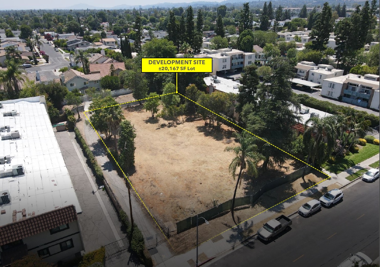 5808 Etiwanda Ave, Tarzana, CA for sale Building Photo- Image 1 of 3