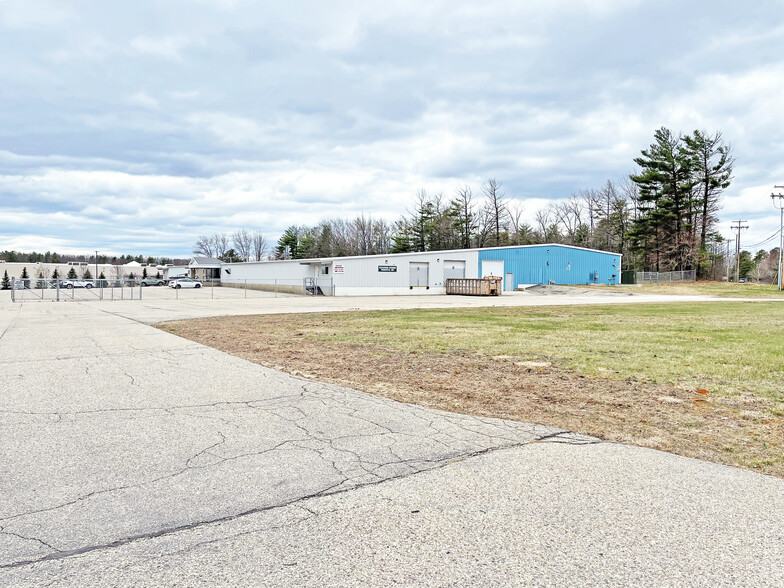 41 Industrial Ave, Sanford, ME for lease - Building Photo - Image 1 of 3