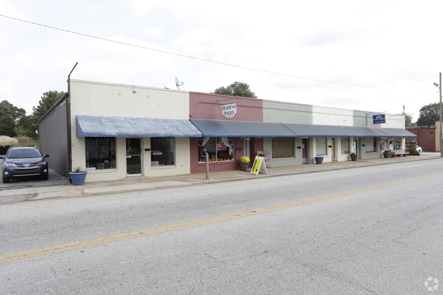 3846 Groce Rd, Lyman, SC 29365