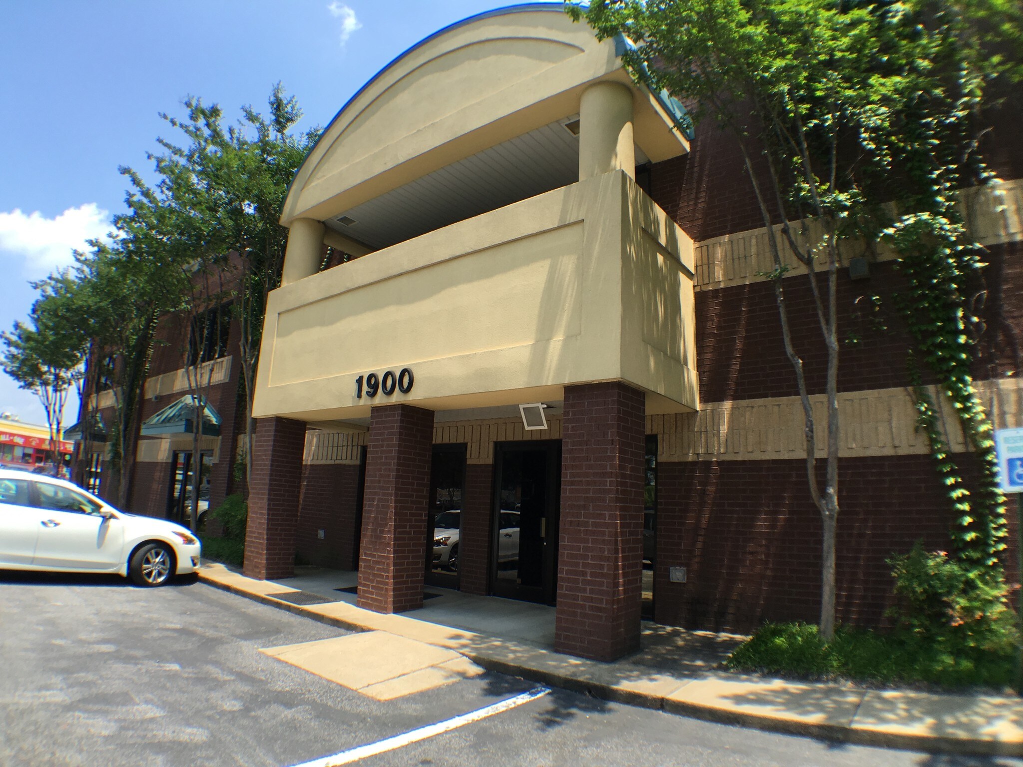 1900 Whitten Rd, Memphis, TN for sale Primary Photo- Image 1 of 1