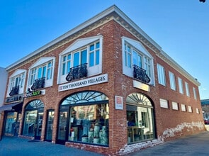 967 Farmington Ave, West Hartford, CT for lease Building Photo- Image 2 of 3