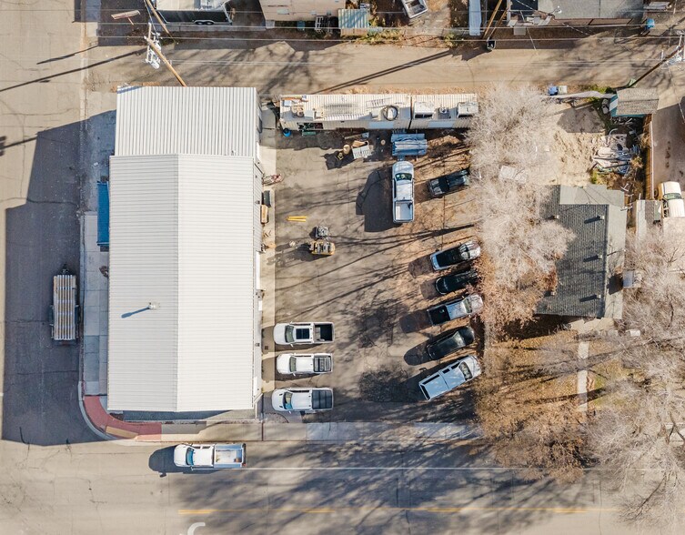 1070 Silver St, Elko, NV for lease - Primary Photo - Image 2 of 50