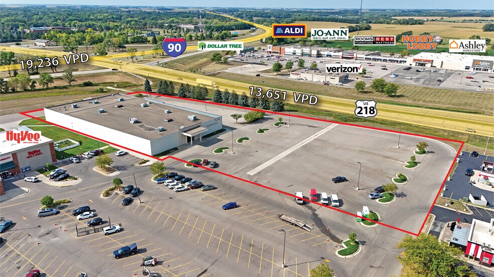 1405 18th Ave NW, Austin, MN 55912 Retail for Lease