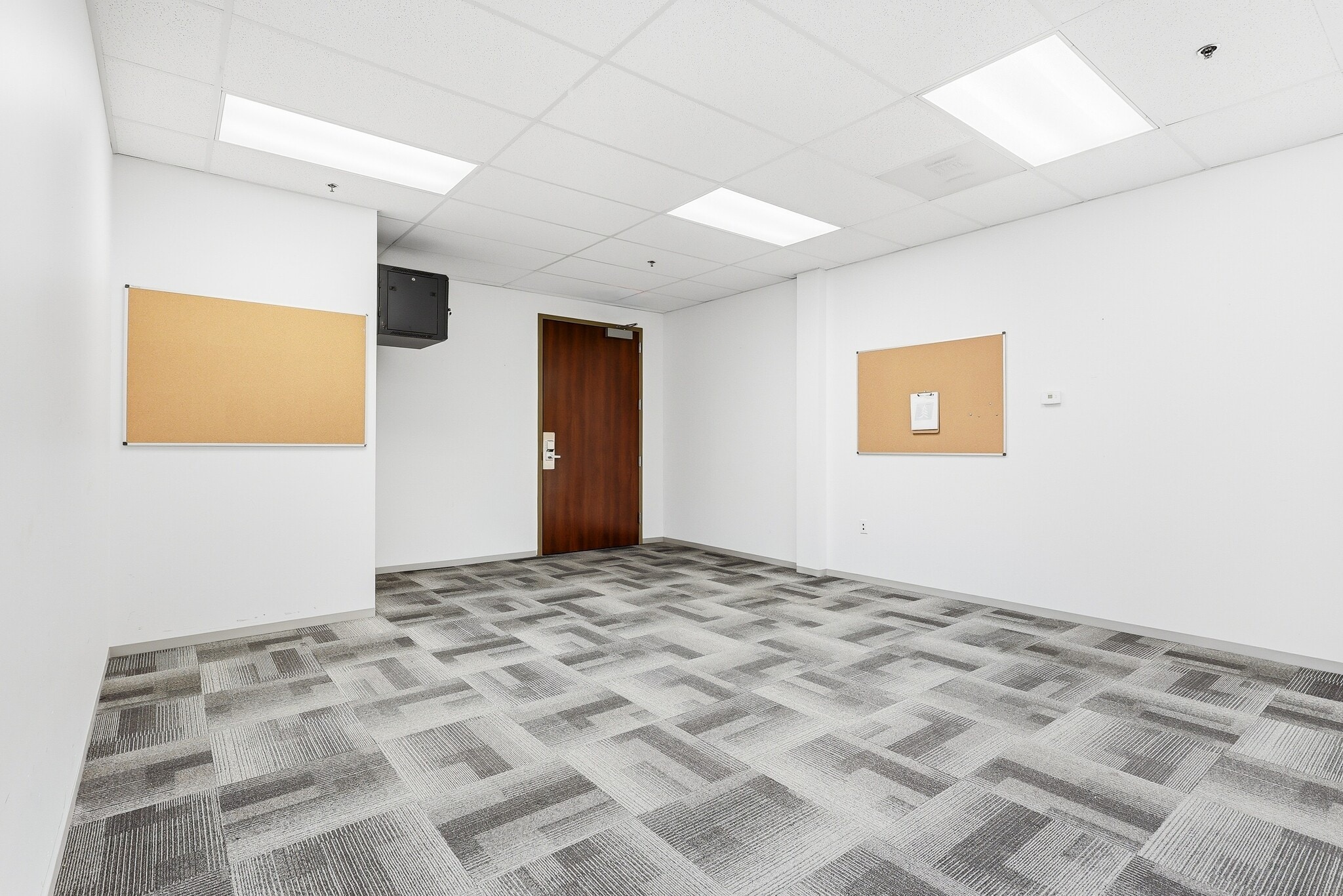 7830 W Grand Pky S, Richmond, TX for lease Interior Photo- Image 1 of 13