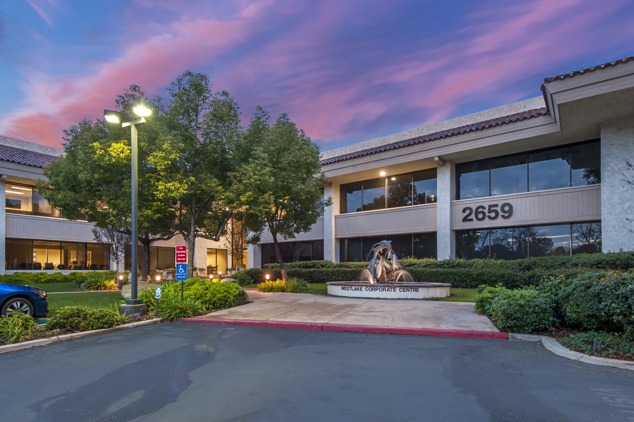 2659 Townsgate Rd, Westlake Village, CA for lease Building Photo- Image 1 of 10