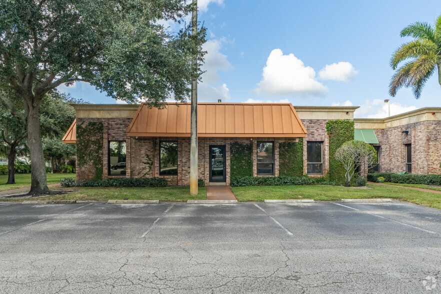 441 S State Road 7, Margate, FL for lease - Building Photo - Image 2 of 28