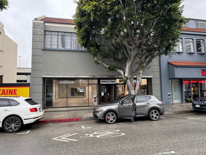 1071 Gayley Ave, Los Angeles, CA for lease - Building Photo - Image 1 of 2