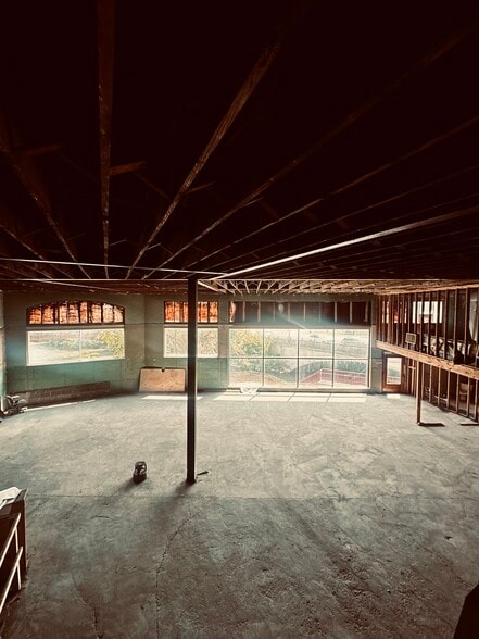 2 W Michigan Ave, Ypsilanti, MI for lease - Building Photo - Image 2 of 14