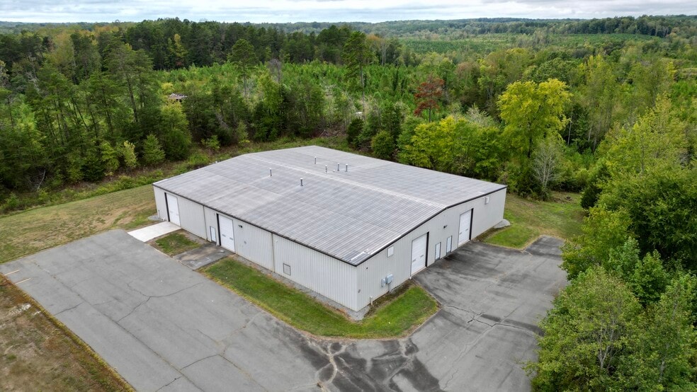 532 Main St W, Yanceyville, NC for sale - Primary Photo - Image 1 of 1