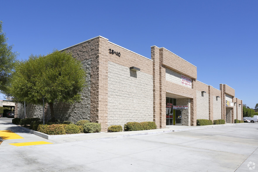 28710 Via Montezuma, Temecula, CA for lease - Primary Photo - Image 1 of 3