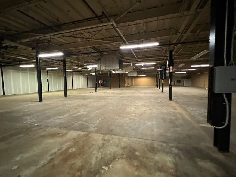 583 Grant St, Clarkesville, GA for sale - Building Photo - Image 1 of 1