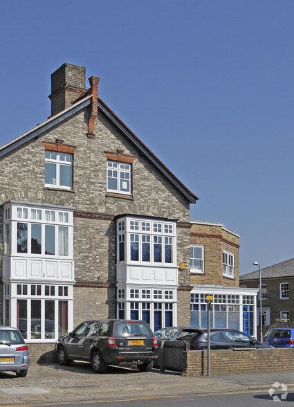 138 New London Rd, Chelmsford for sale - Building Photo - Image 2 of 2