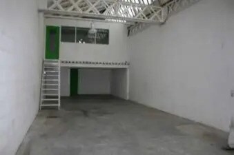 Flex in Vénissieux for lease - Interior Photo - Image 1 of 1