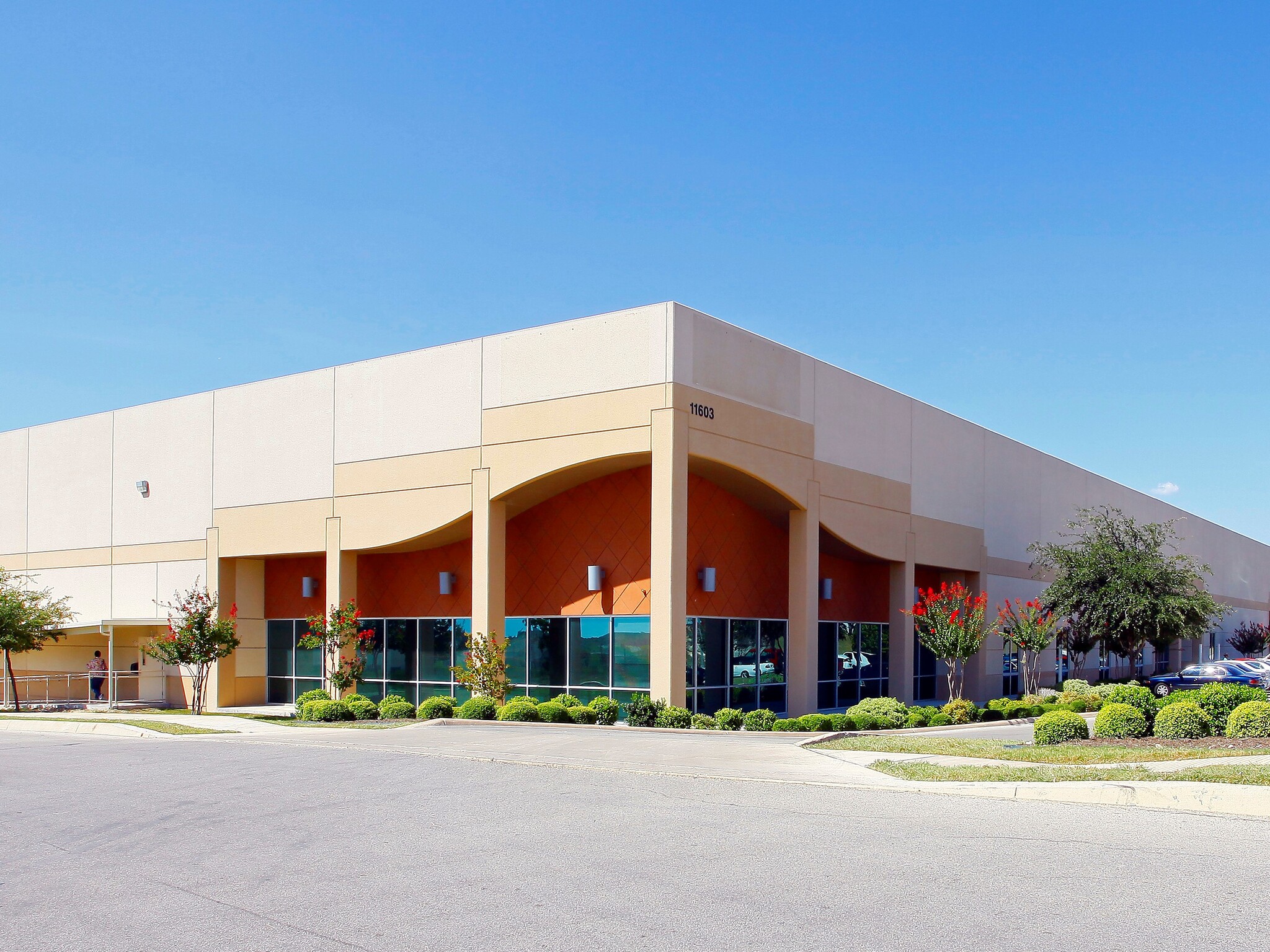 11603 Crosswinds Way, San Antonio, TX for lease Building Photo- Image 1 of 15