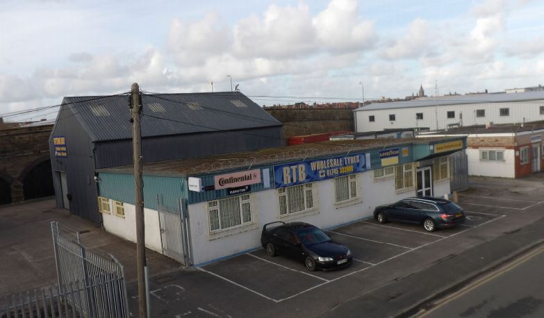 117 Marsh Rd, Rhyl for sale Primary Photo- Image 1 of 1