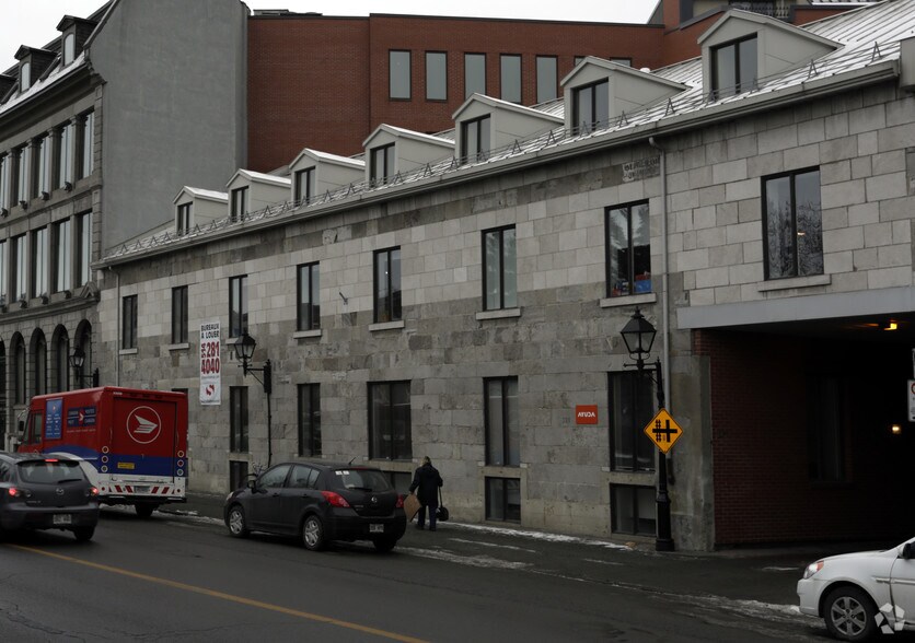 321 Rue de la Commune O, Montréal, QC for lease - Building Photo - Image 1 of 3
