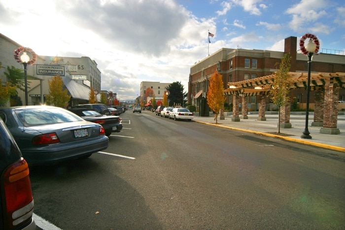 507-511 Main St, Oregon City, OR for lease - Building Photo - Image 3 of 7