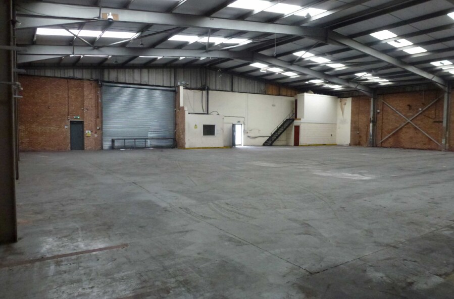 Leamore Ln, Walsall for lease Interior Photo- Image 1 of 1