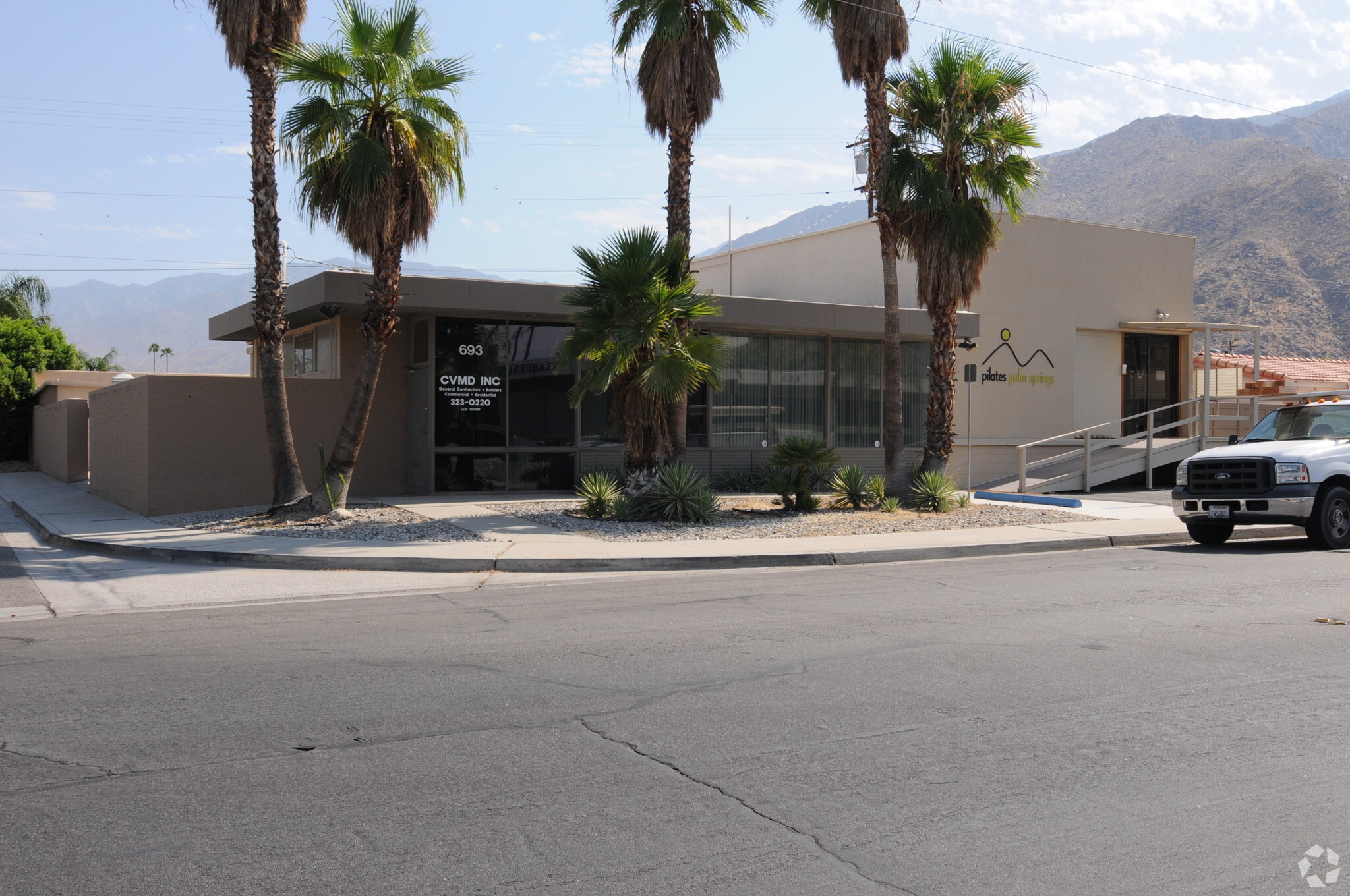 693 E Sunny Dunes Rd, Palm Springs, CA for sale Building Photo- Image 1 of 1