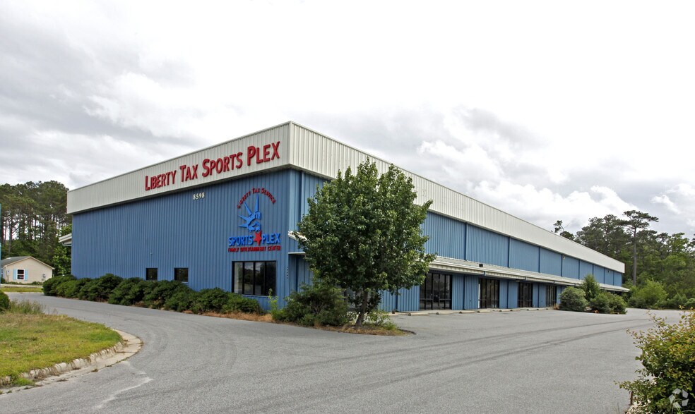 8598 Caratoke Hwy, Powells Point, NC for sale - Primary Photo - Image 1 of 1