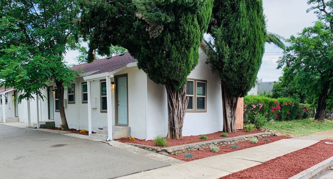 2139-2159 California St, Redding, CA for sale Building Photo- Image 1 of 1