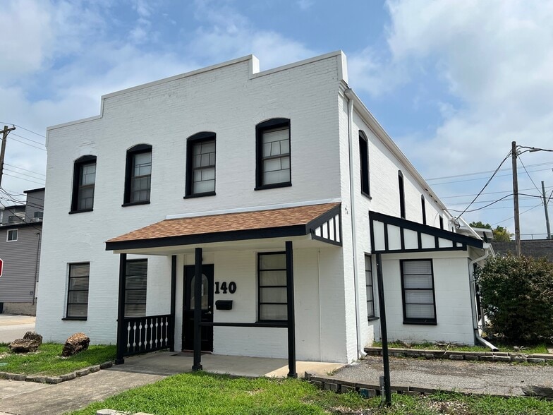 140 Iowa Ave, Belleville, IL for sale - Building Photo - Image 2 of 2