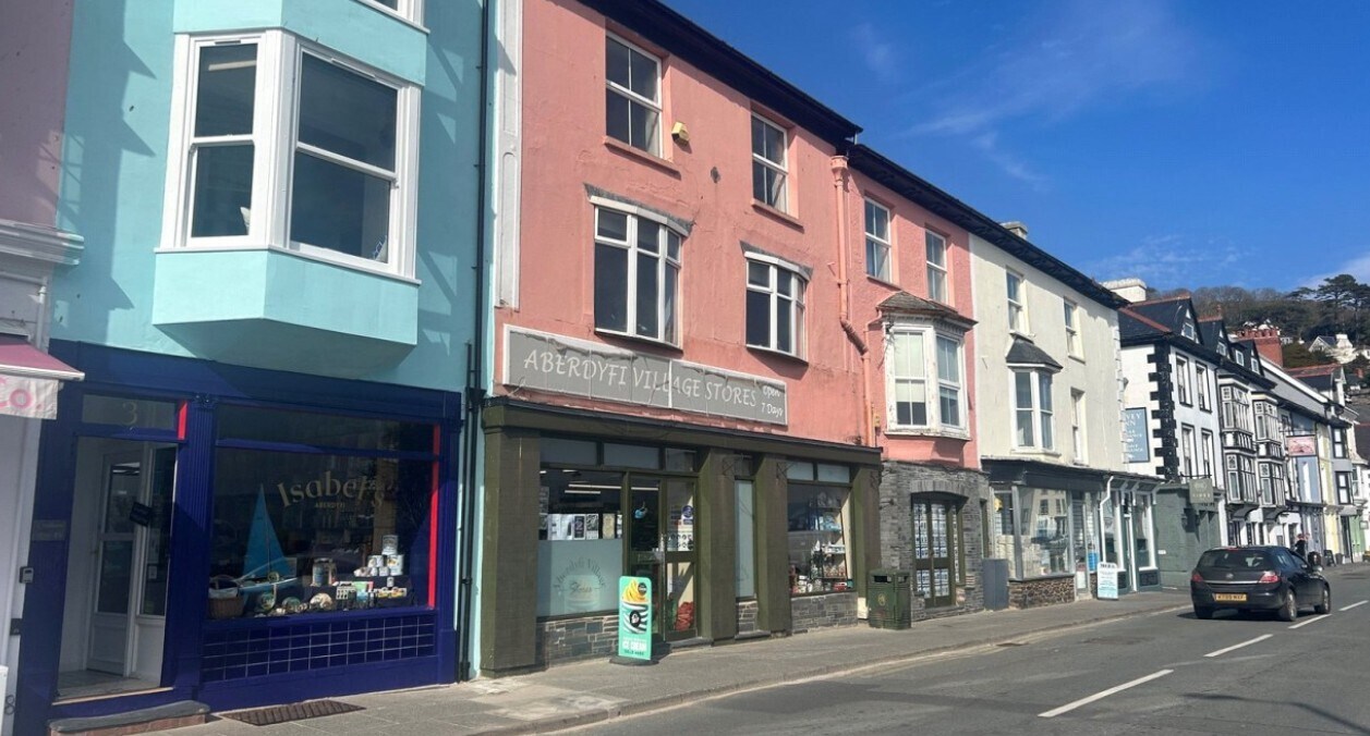 4-5 Sea View Ter, Aberdovey for sale Building Photo- Image 1 of 7