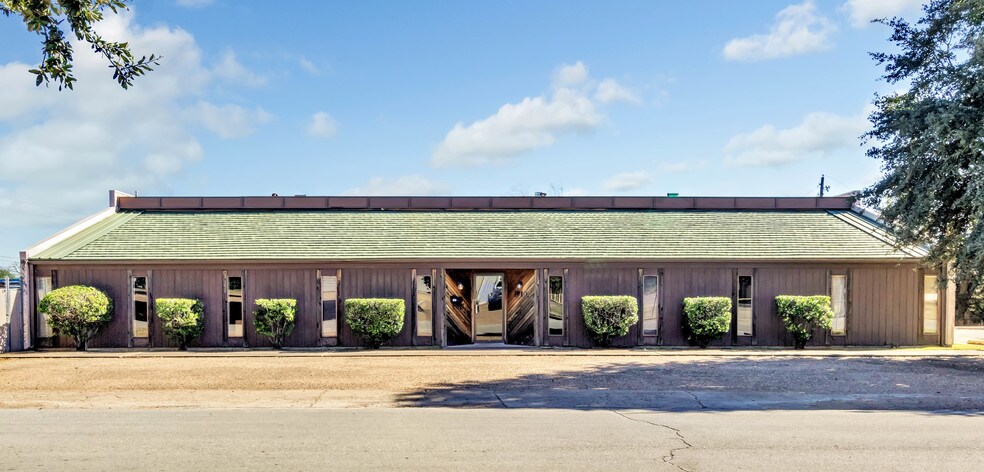 1910 Greenfield Plz, Bryan, TX for sale - Other - Image 1 of 1