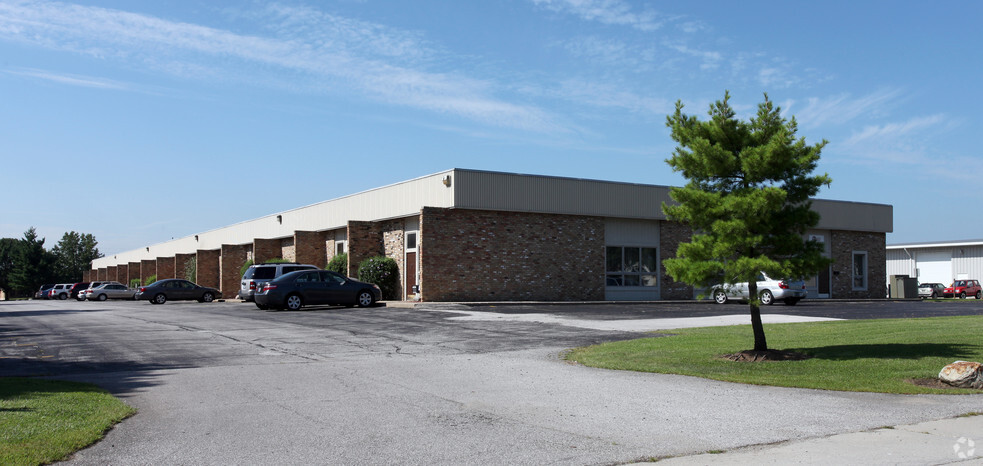 658-680 N 36th St, Lafayette, IN for lease - Primary Photo - Image 1 of 4