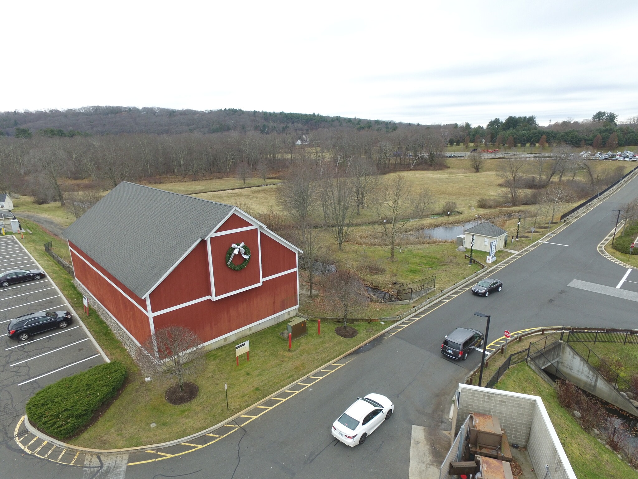 110 Albany Tpke, Canton, CT for lease Building Photo- Image 1 of 3