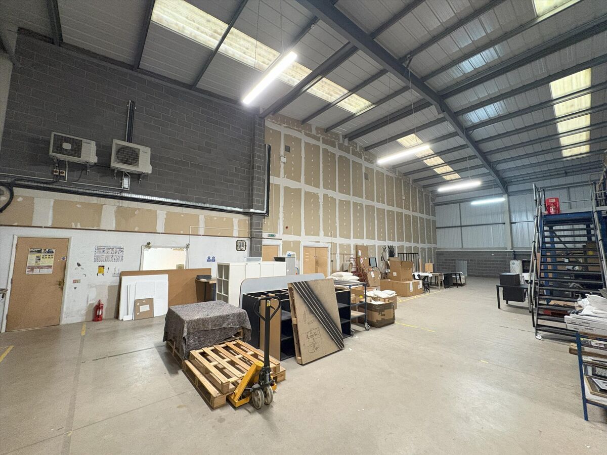 4 Holmewood Industrial Park, Chesterfield for lease Interior Photo- Image 1 of 3