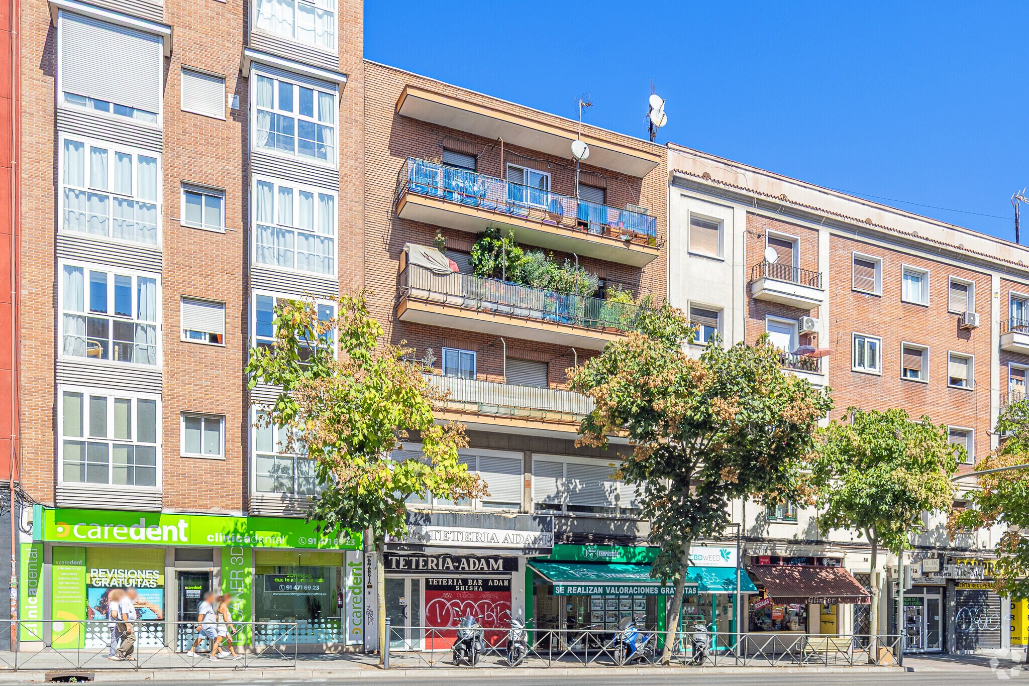 Calle General Ricardos, 58, Madrid, Madrid for sale Primary Photo- Image 1 of 1