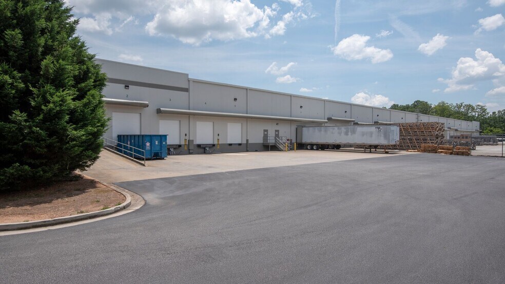 230 Johnson Rd, Forest Park, GA for lease - Building Photo - Image 2 of 9