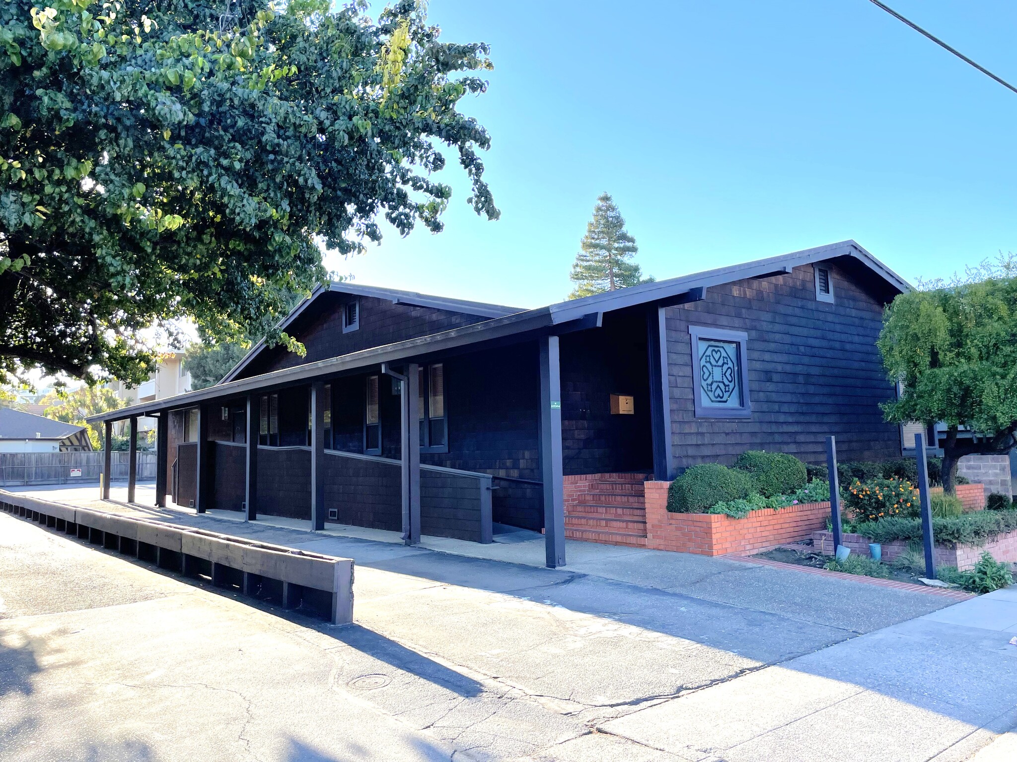 221 N San Mateo Dr, San Mateo, CA for lease Building Photo- Image 1 of 3