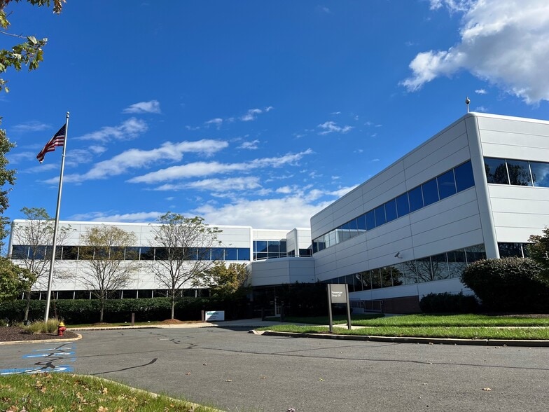 755 College Rd E, Princeton, NJ for lease - Building Photo - Image 1 of 7
