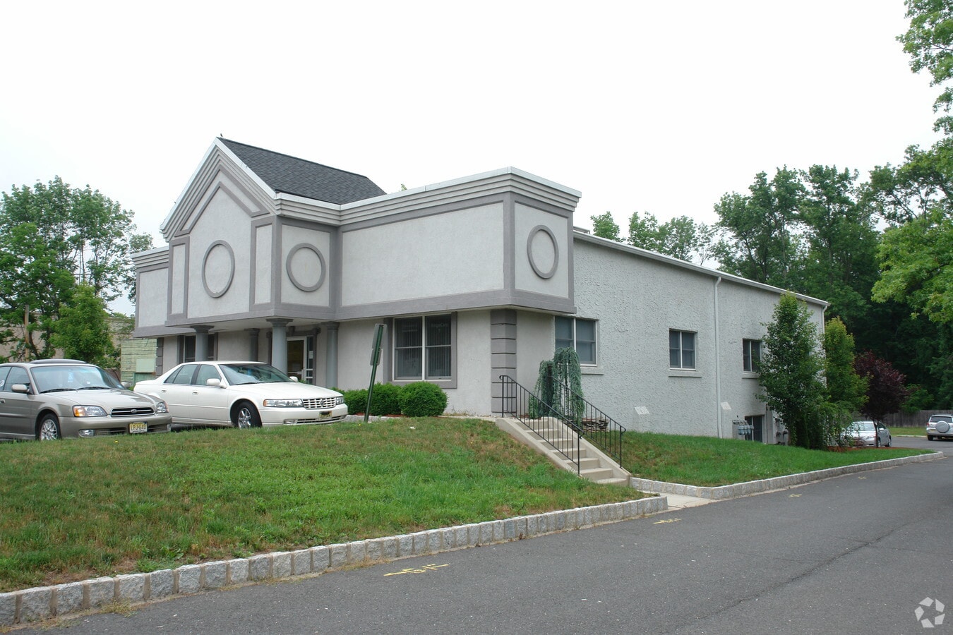 489 Union Ave, Bridgewater, NJ 08807