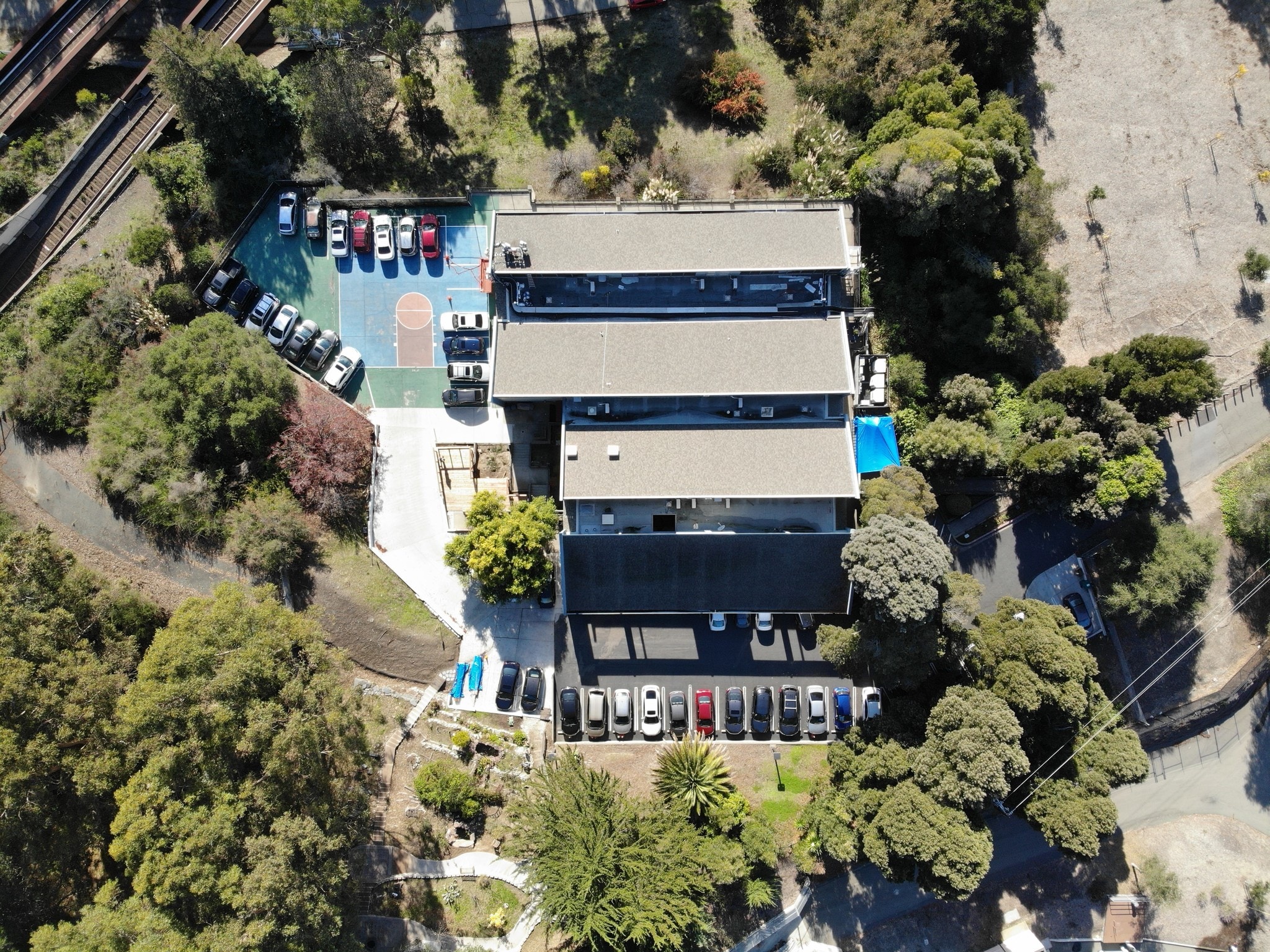 6929 Chabot Rd, Oakland, CA for sale Building Photo- Image 1 of 1