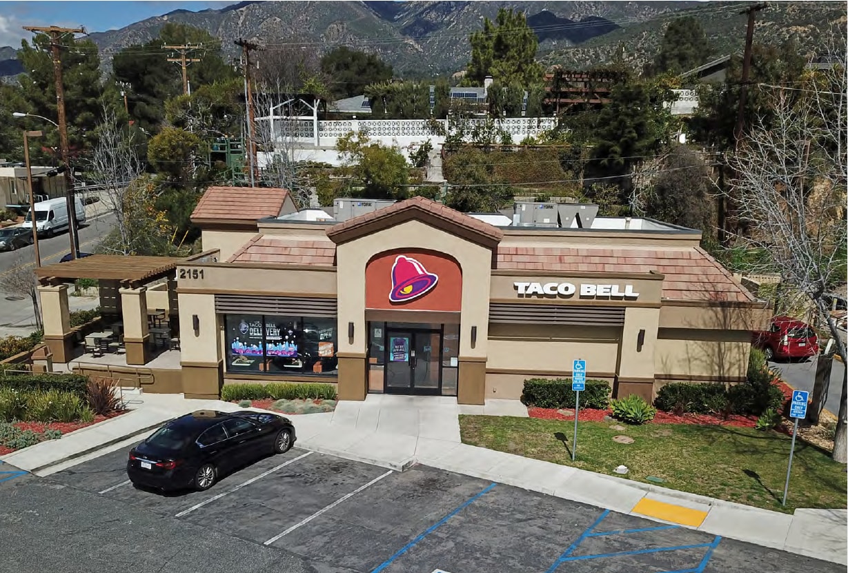 2151 Foothill Blvd, La Canada Flintridge, CA 91011