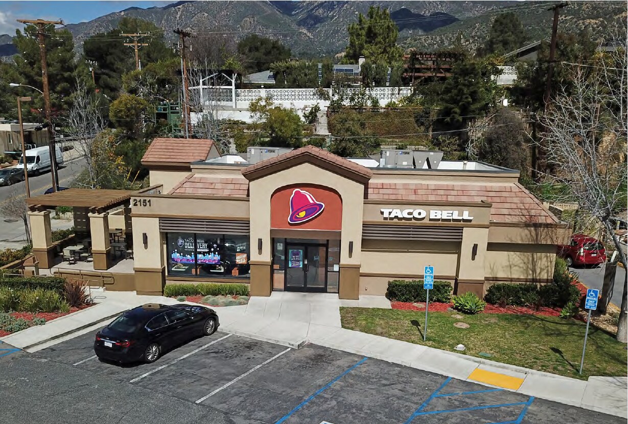 2151 Foothill Blvd, La Cañada Flintridge, CA for sale Building Photo- Image 1 of 1