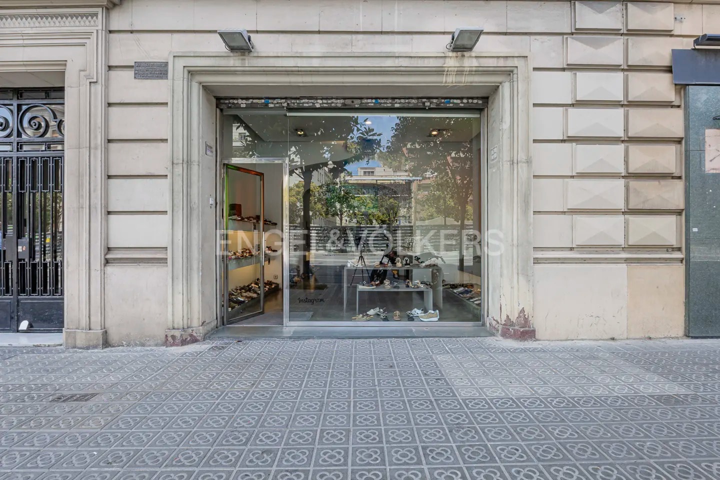 Retail in Barcelona, Barcelona for lease Interior Photo- Image 1 of 7
