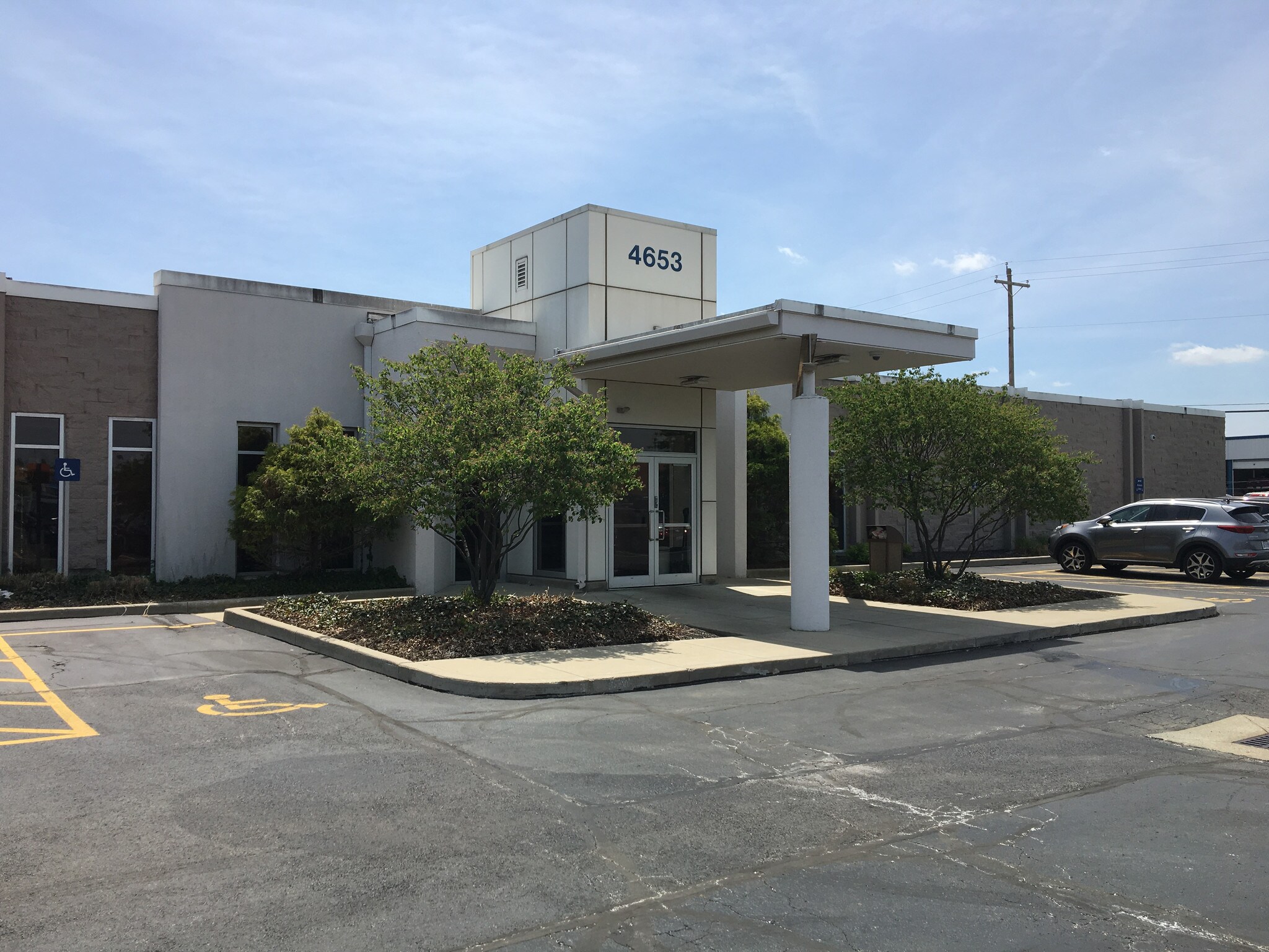 4653 E Main St, Columbus, OH for sale Building Photo- Image 1 of 1