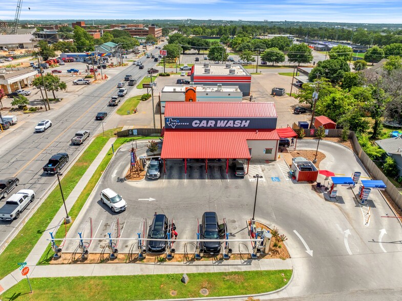 2014 W Washington St, Stephenville, TX for sale - Building Photo - Image 1 of 1