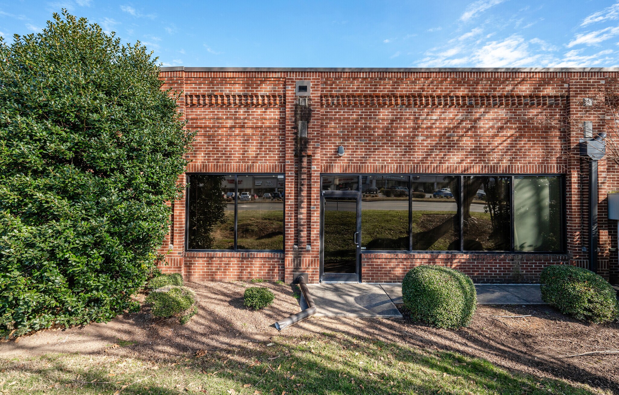 4210 N Roxboro Rd, Durham, NC for lease Building Photo- Image 1 of 26