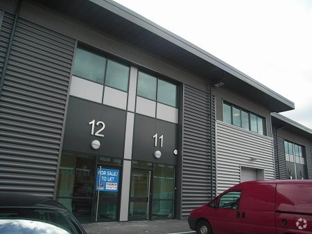 Langston Rd, Loughton for lease - Building Photo - Image 2 of 11